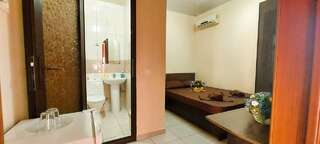 Гостиница Пегас Геленджик 2-местный (окно в коридор)-3