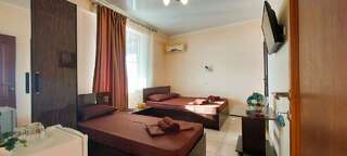 Гостиница Пегас Геленджик Трехместный номер Делюкс с видом на море-3